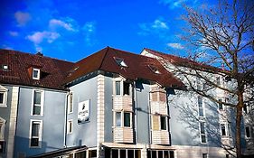 City Hotel